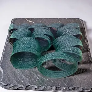 Manufacturer Prices 100mm,200mm, 450mm 6m /8m/10m Barbed Razor Wire