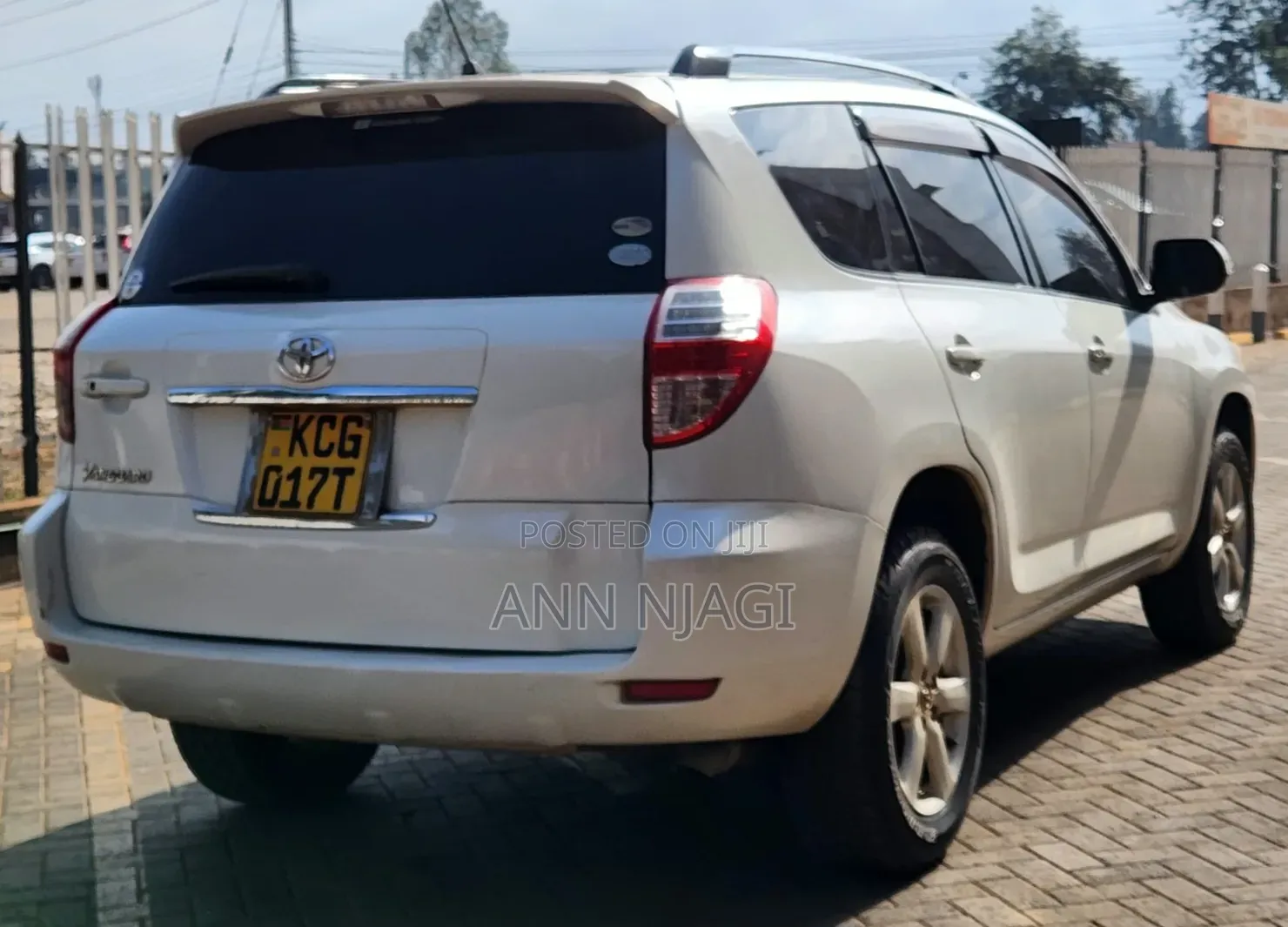 Toyota Vanguard 2009 Pearl
