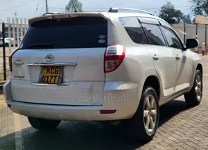 Toyota Vanguard 2009 Pearl