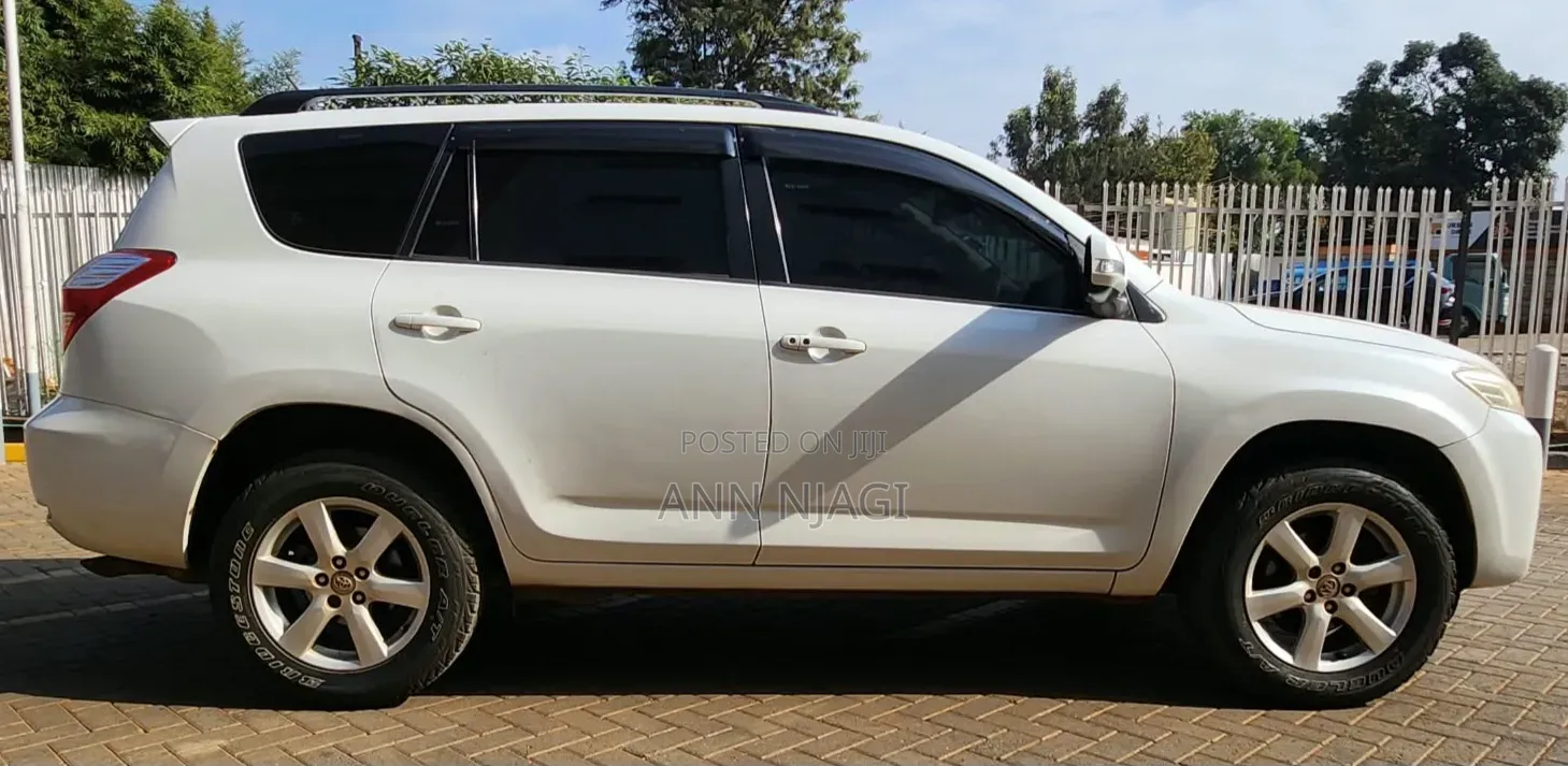Toyota Vanguard 2009 Pearl