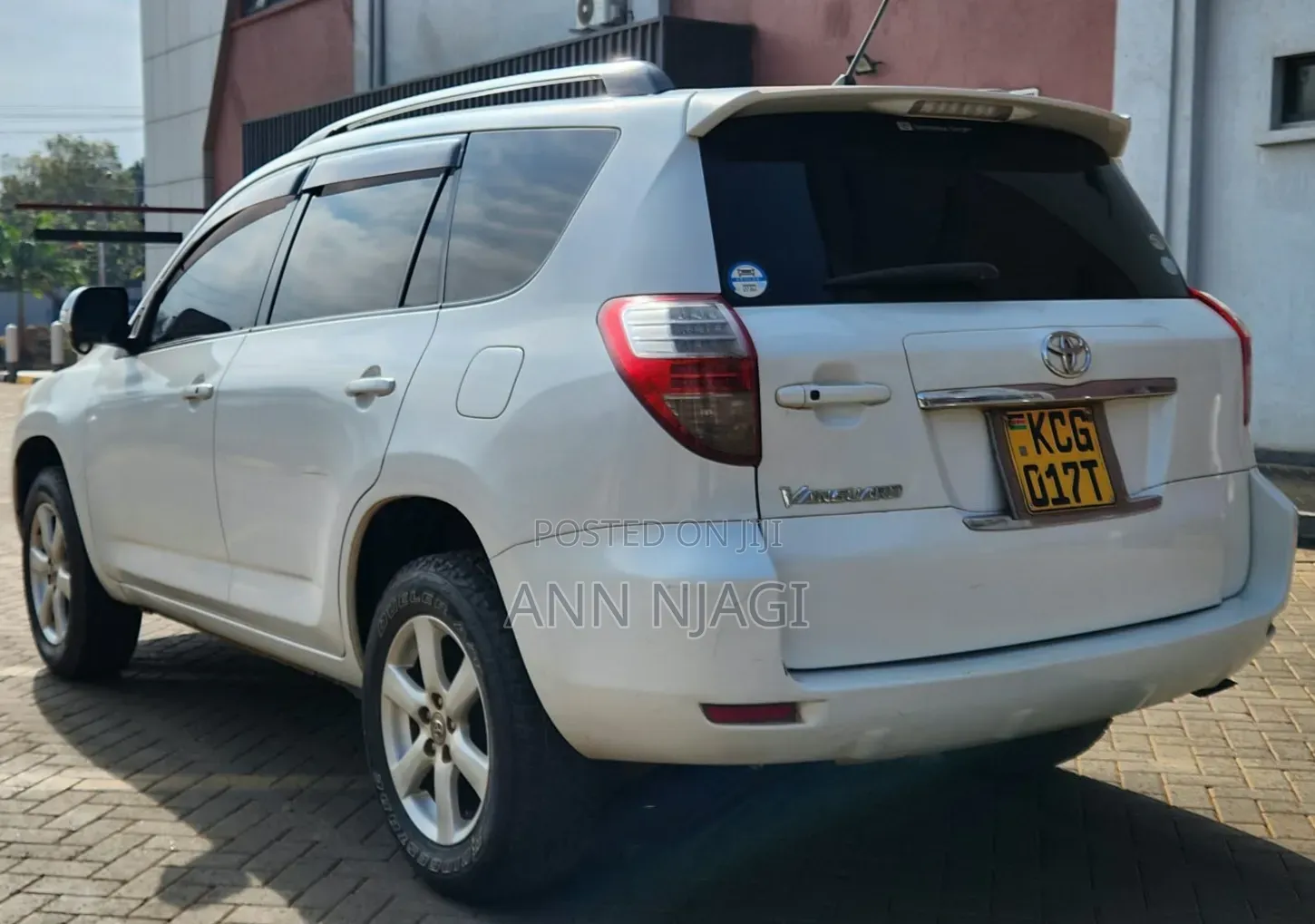 Toyota Vanguard 2009 Pearl