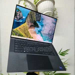Laptop Dell XPS 15 9520 32GB Intel Core i9 SSD 1T