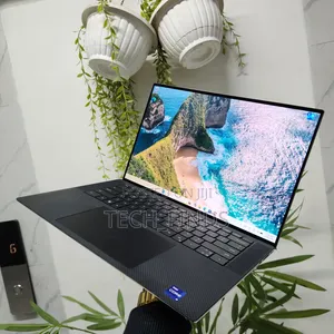 Laptop Dell XPS 15 9520 32GB Intel Core i9 SSD 1T