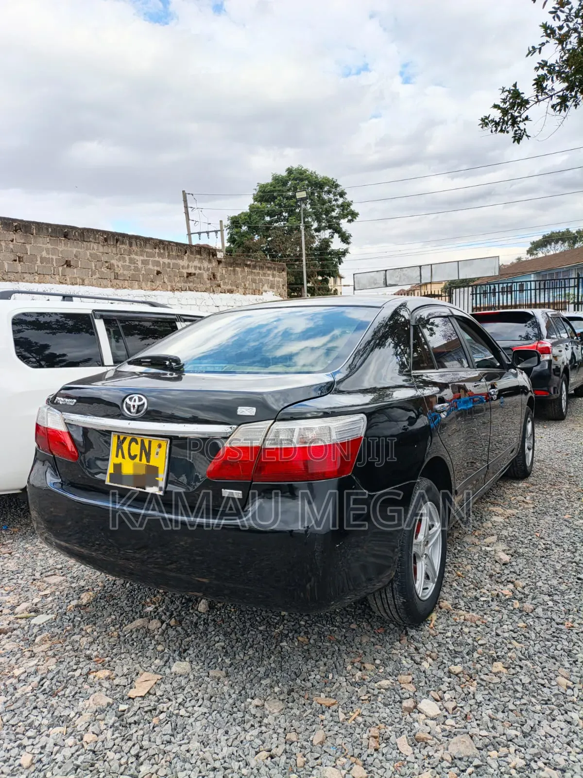 Toyota Premio 2011 Black