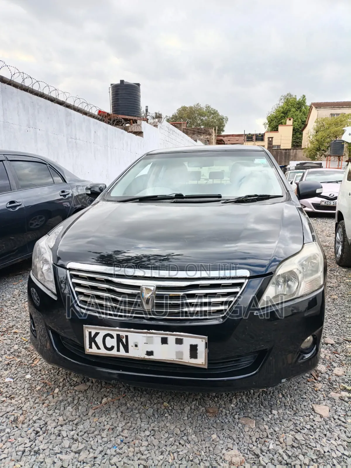 Toyota Premio 2011 Black