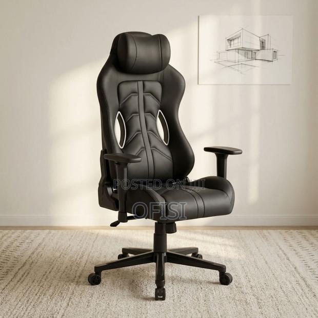 Gaming Chair; Ergonomic Leather Gaming Chair