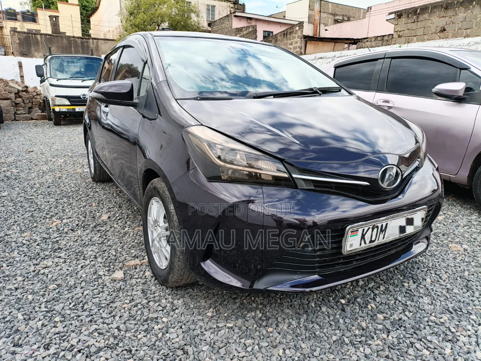 Toyota Vitz 2016 Brown