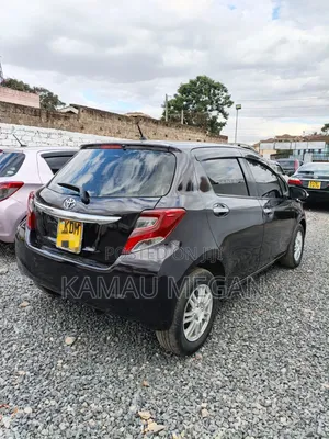 Toyota Vitz 2016 Brown