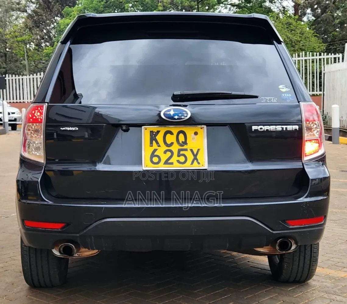 Subaru Forester 2011 Black