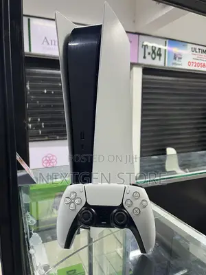 Ps5 Standard Digital 825GB + One Controller