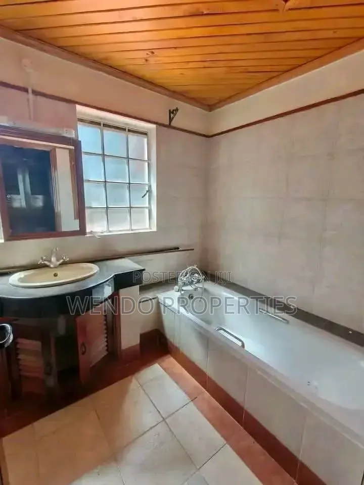 5bdrm Villa in Karen C for rent