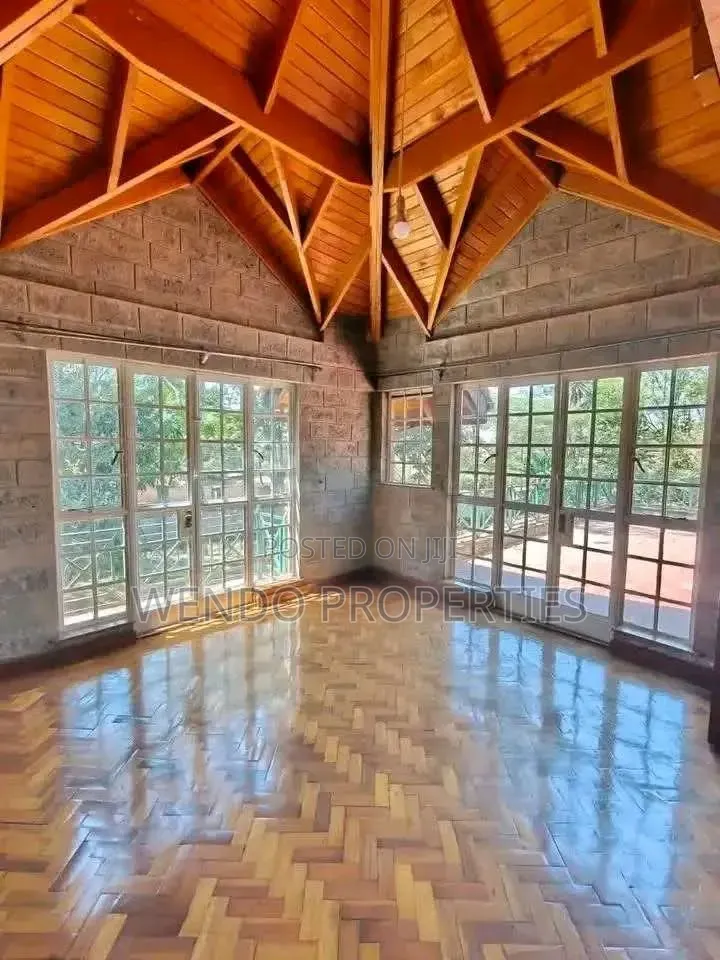 5bdrm Villa in Karen C for rent