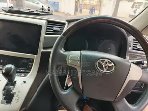 Toyota Alphard 2015 Black