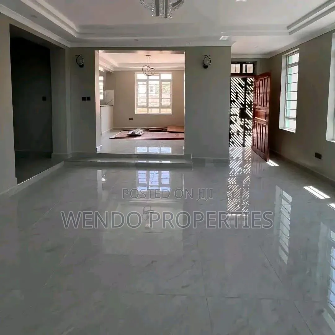 4bdrm Villa in Ol Keri for sale