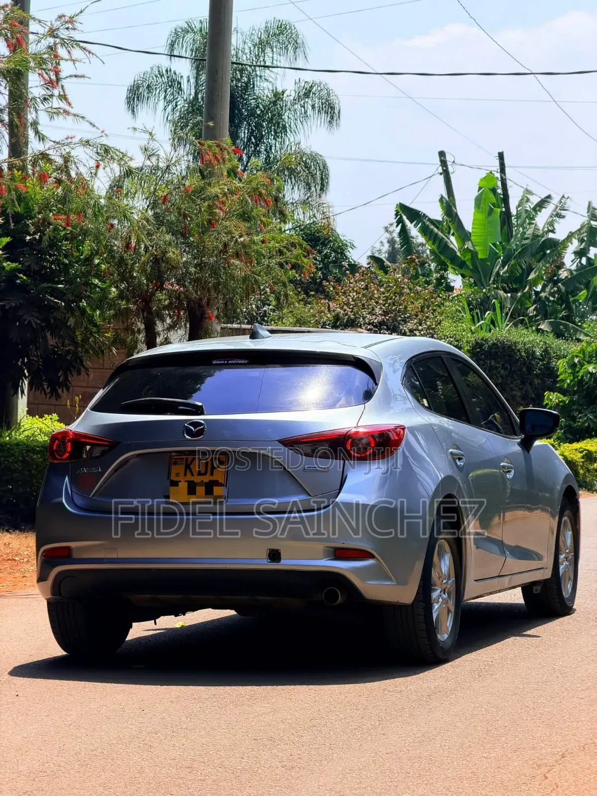 Mazda Axela 2017 Silver