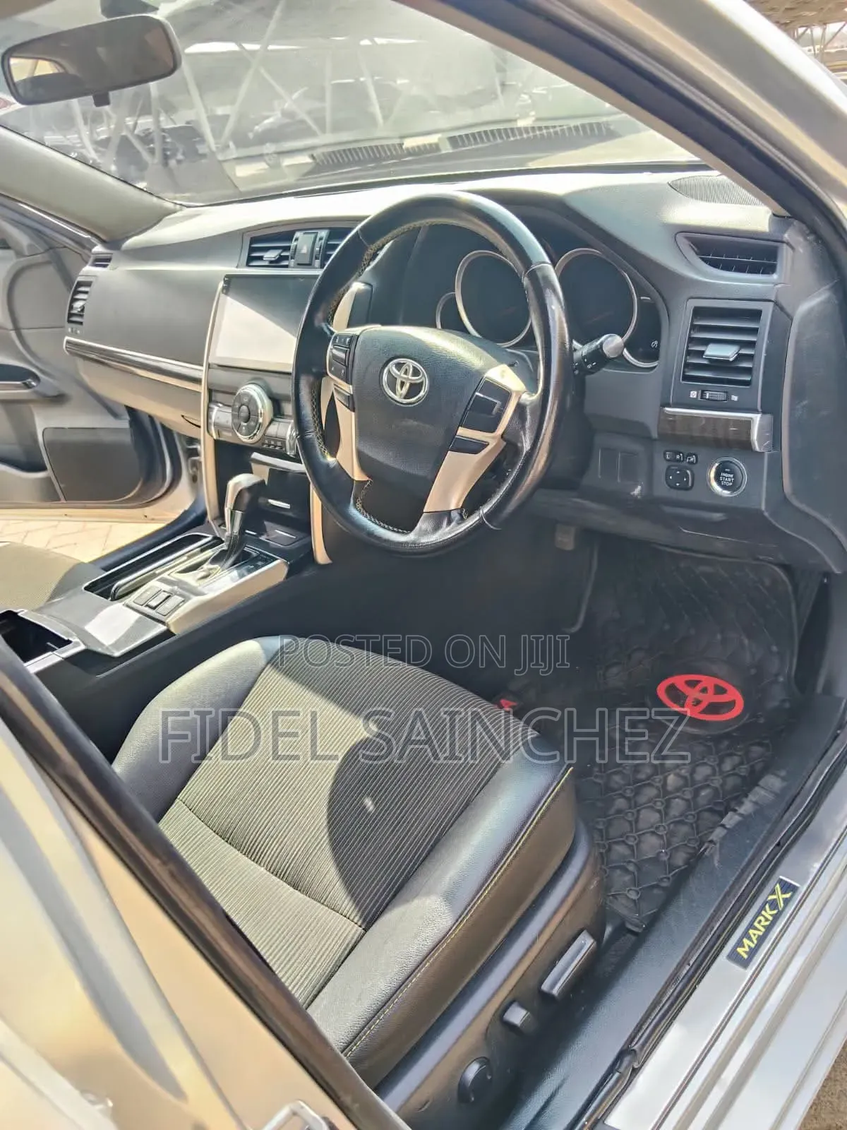 Toyota Mark X 2.5 AWD 2016 Silver
