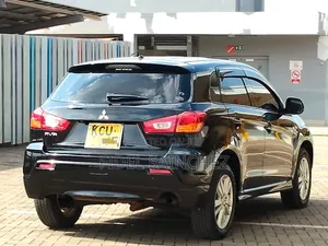 Mitsubishi RVR 2.0 2012 Black