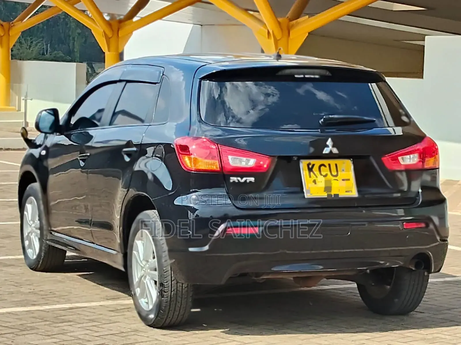 Mitsubishi RVR 2.0 2012 Black