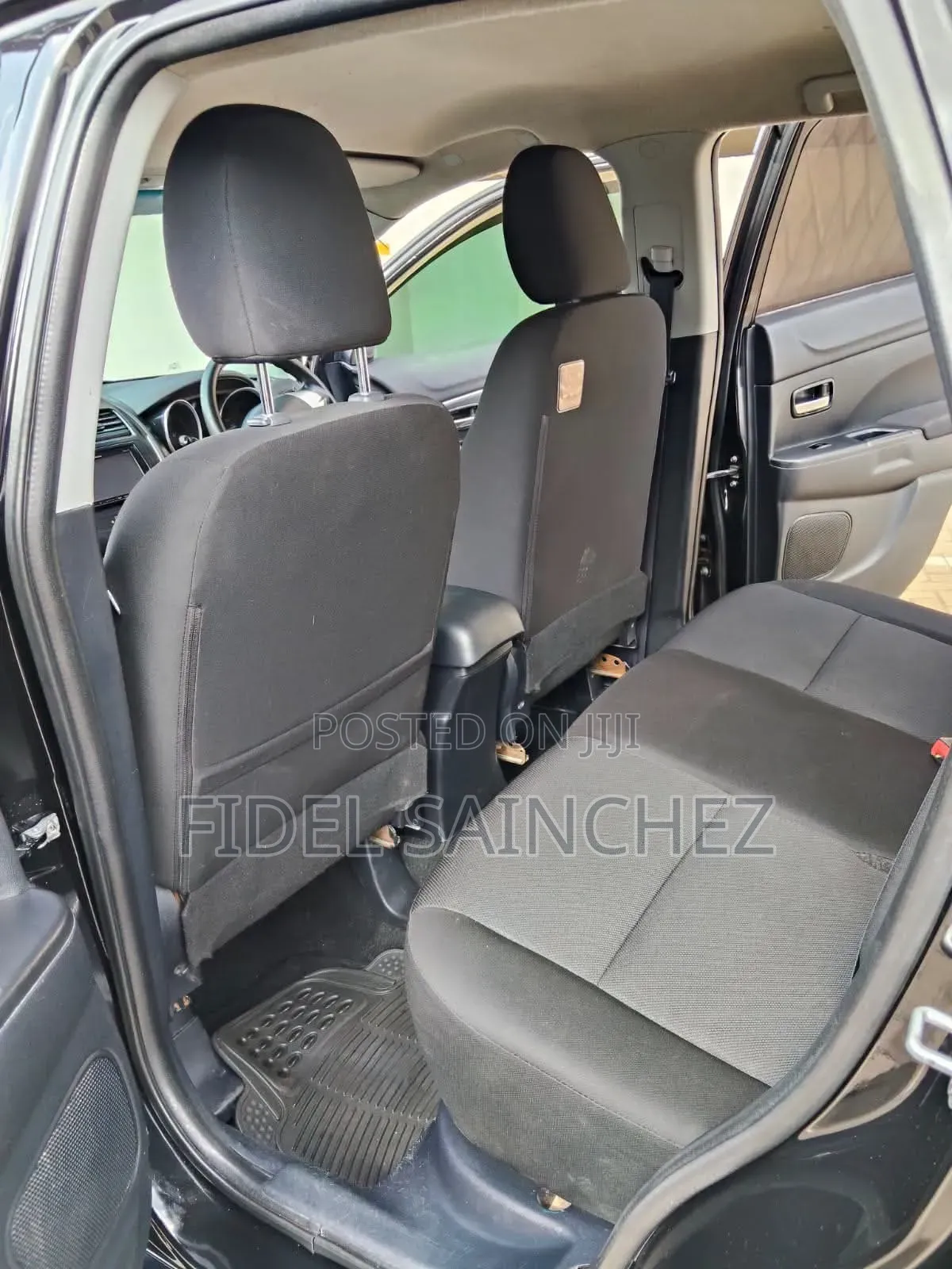 Mitsubishi RVR 2.0 2012 Black