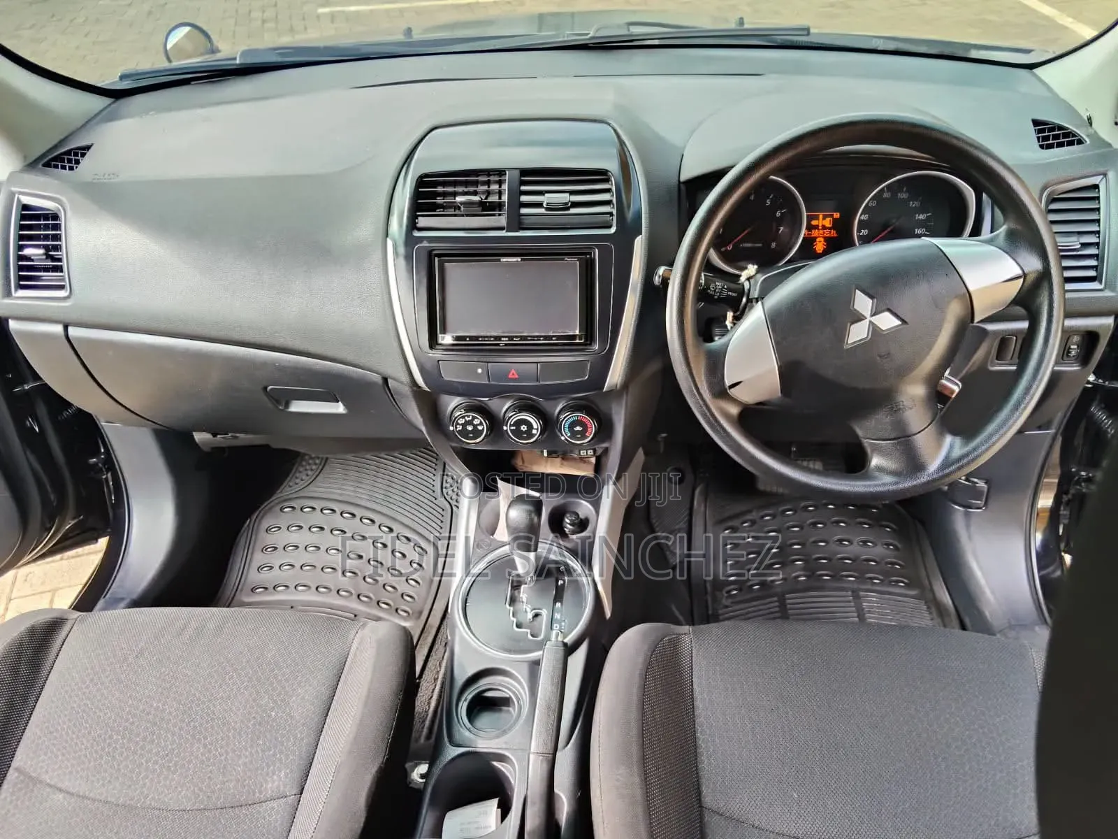 Mitsubishi RVR 2.0 2012 Black