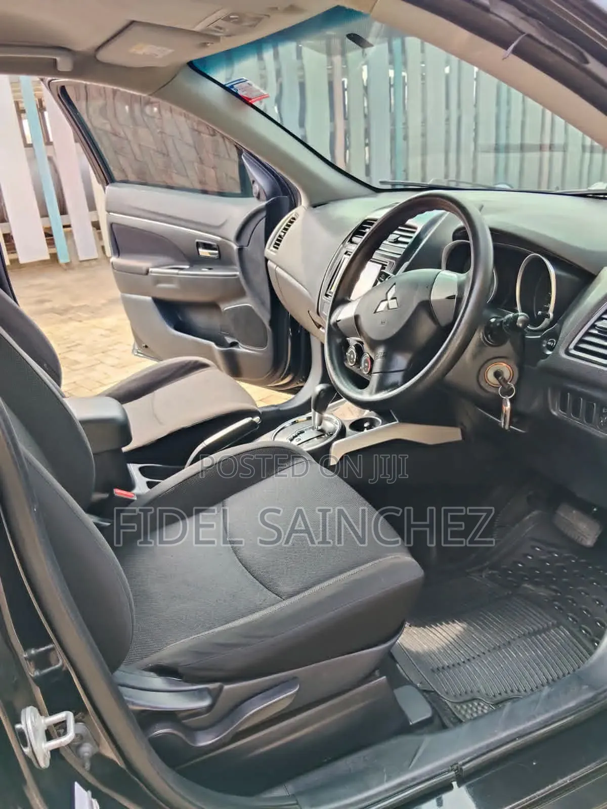 Mitsubishi RVR 2.0 2012 Black