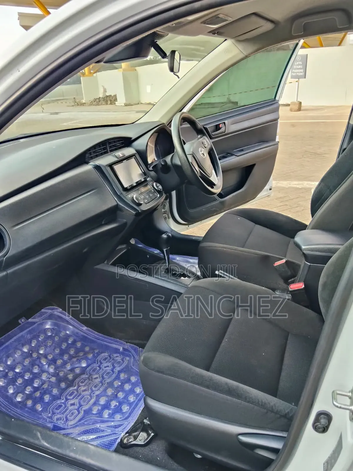 Toyota Axio 1.5 Hybrid 2WD 2018 White