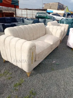 3-Seater Cream Sofa for Sale in Kitengela/Nairobi