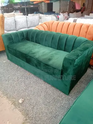 3 + 2 Seater Green Sofa (Low Back Seats)