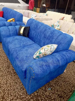 2-Seater Blue Seats/Sofa