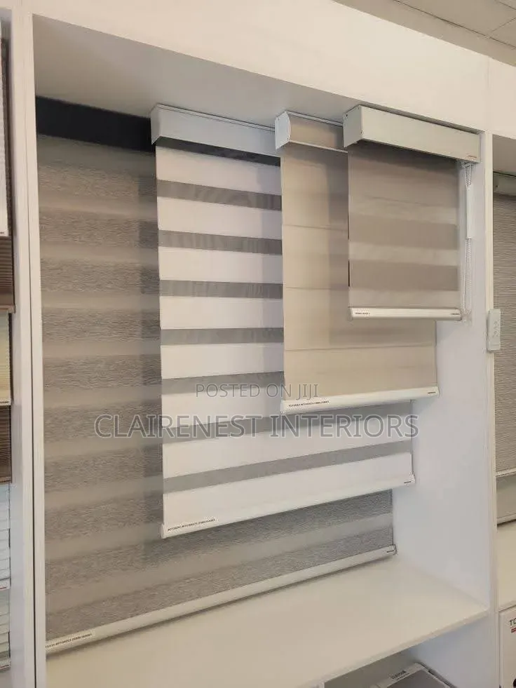 Light Control With Horizontal Office Blinds