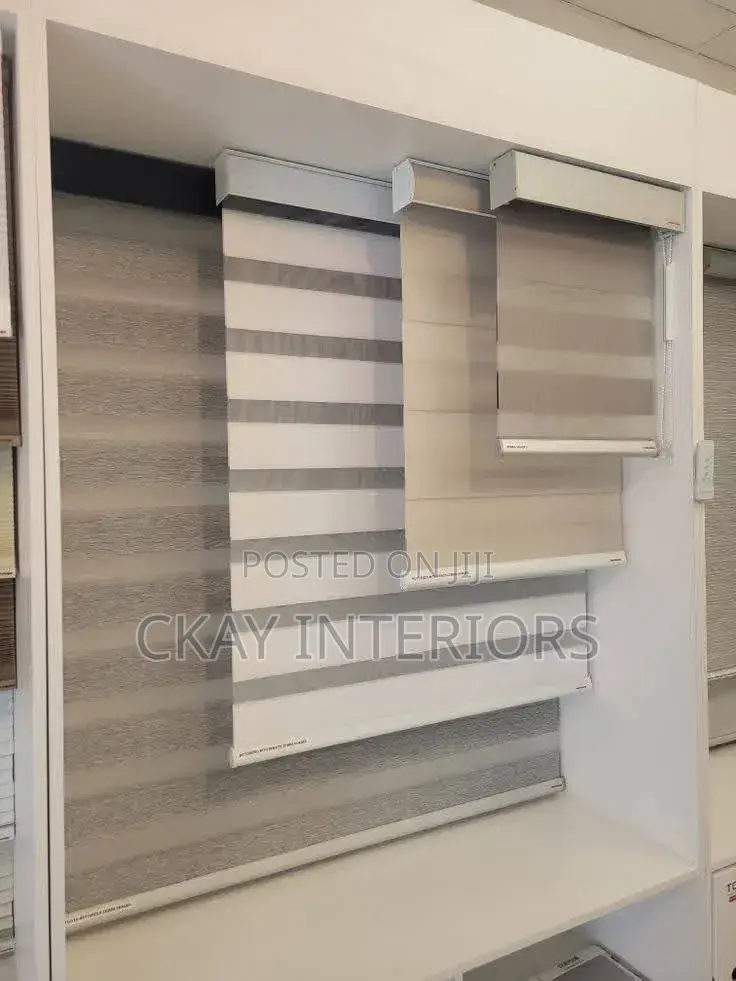 Light Control With Horizontal Office Blinds