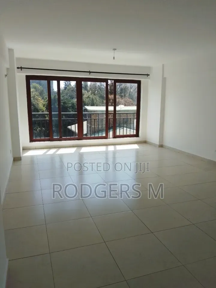 3bdrm Apartment in Raphta Road Area for rent