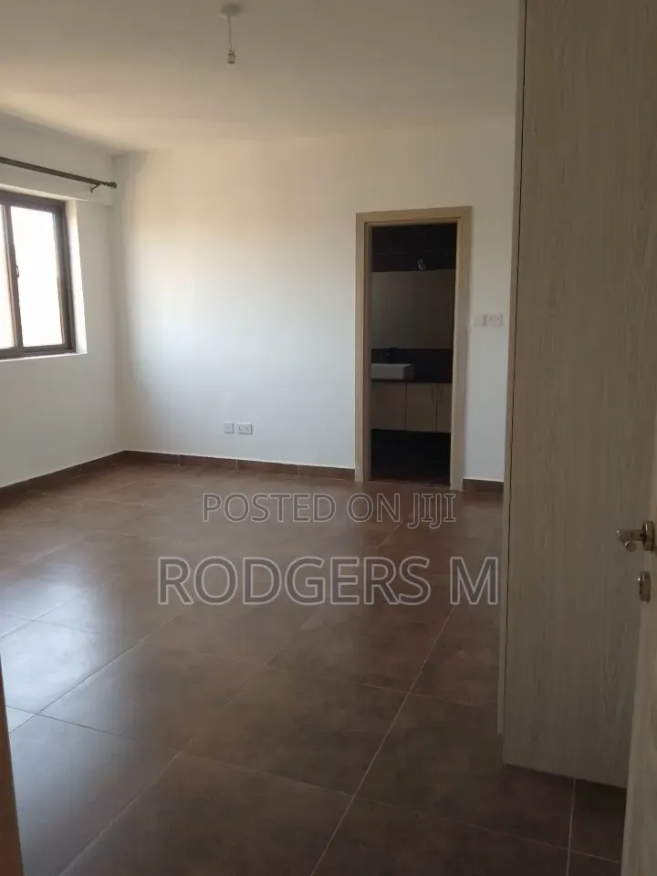3bdrm Apartment in Raphta Road Area for rent