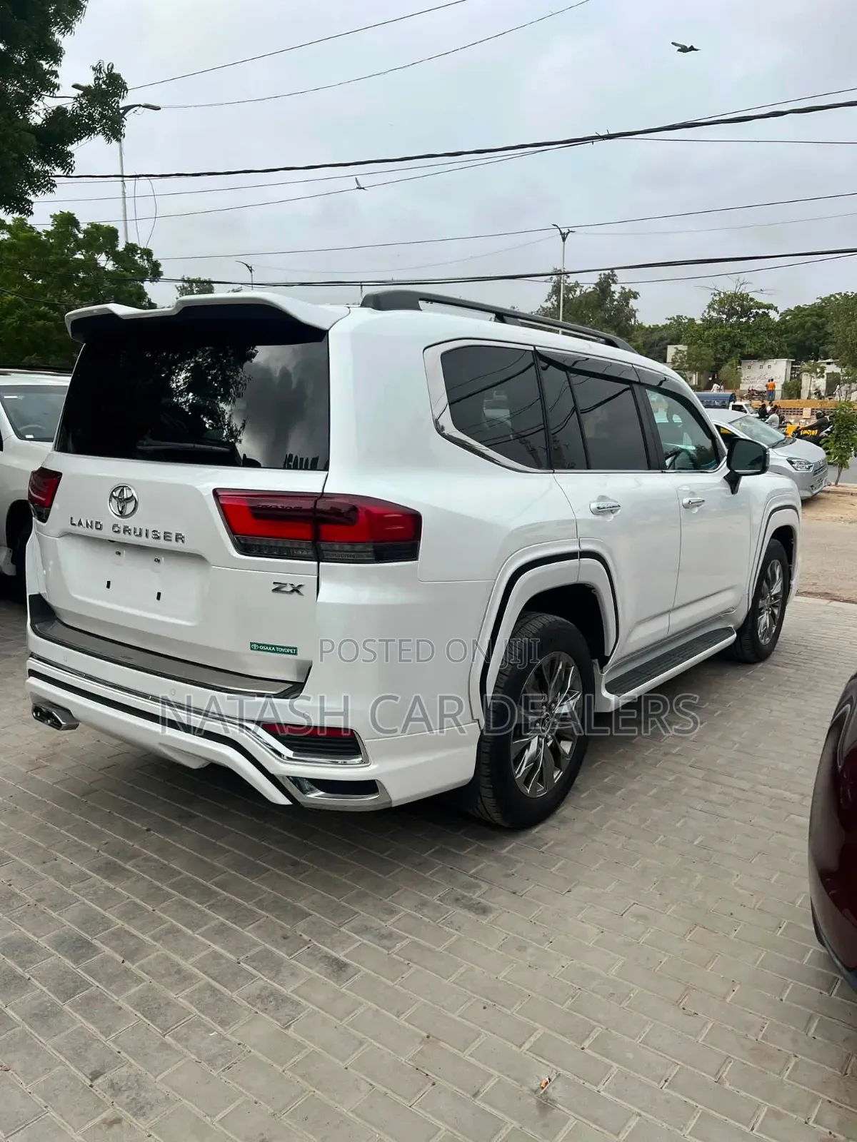 Toyota Land Cruiser 2023 White