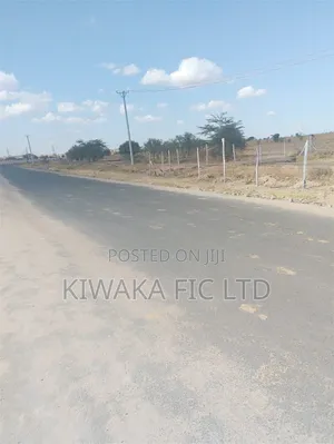 40 Acres Fronting Athi River - Kinanie - Joska Road