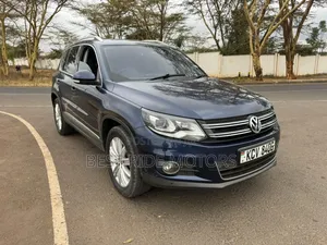 Volkswagen Tiguan 2014 Black
