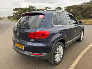Volkswagen Tiguan 2014 Black