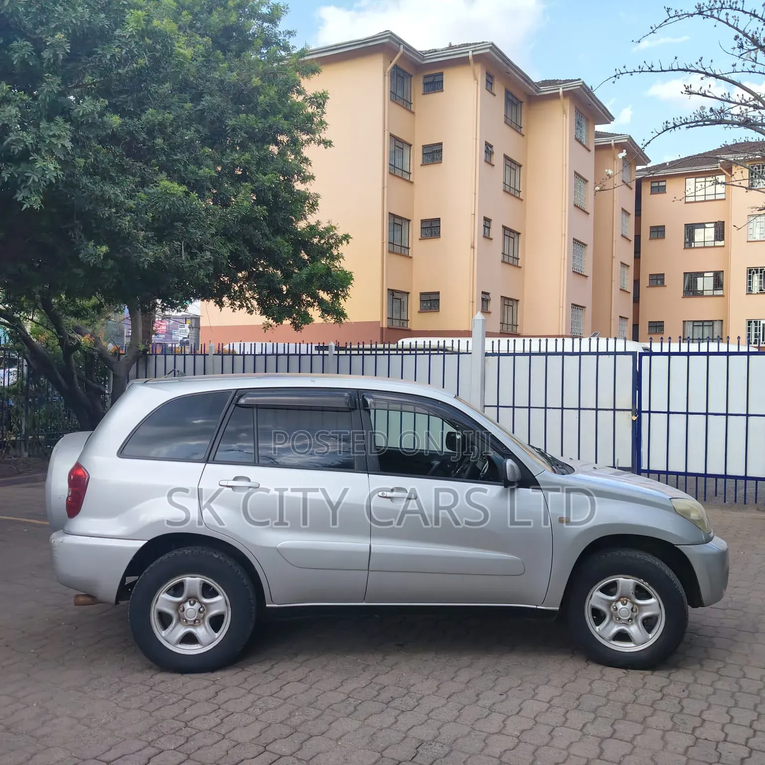 Toyota RAV4 2004 Silver
