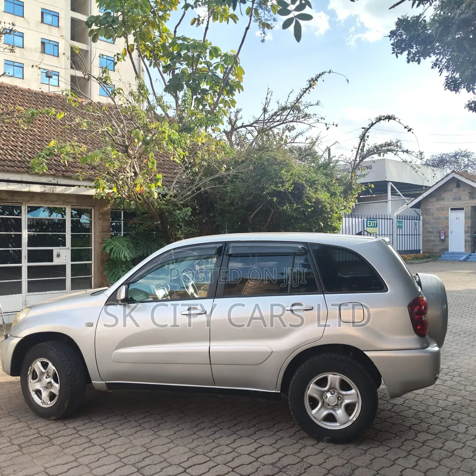 Toyota RAV4 2004 Silver