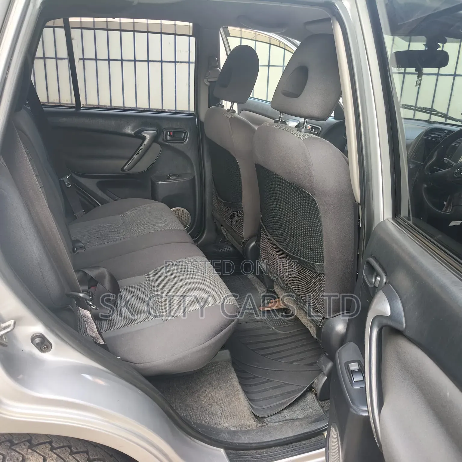 Toyota RAV4 2004 Silver