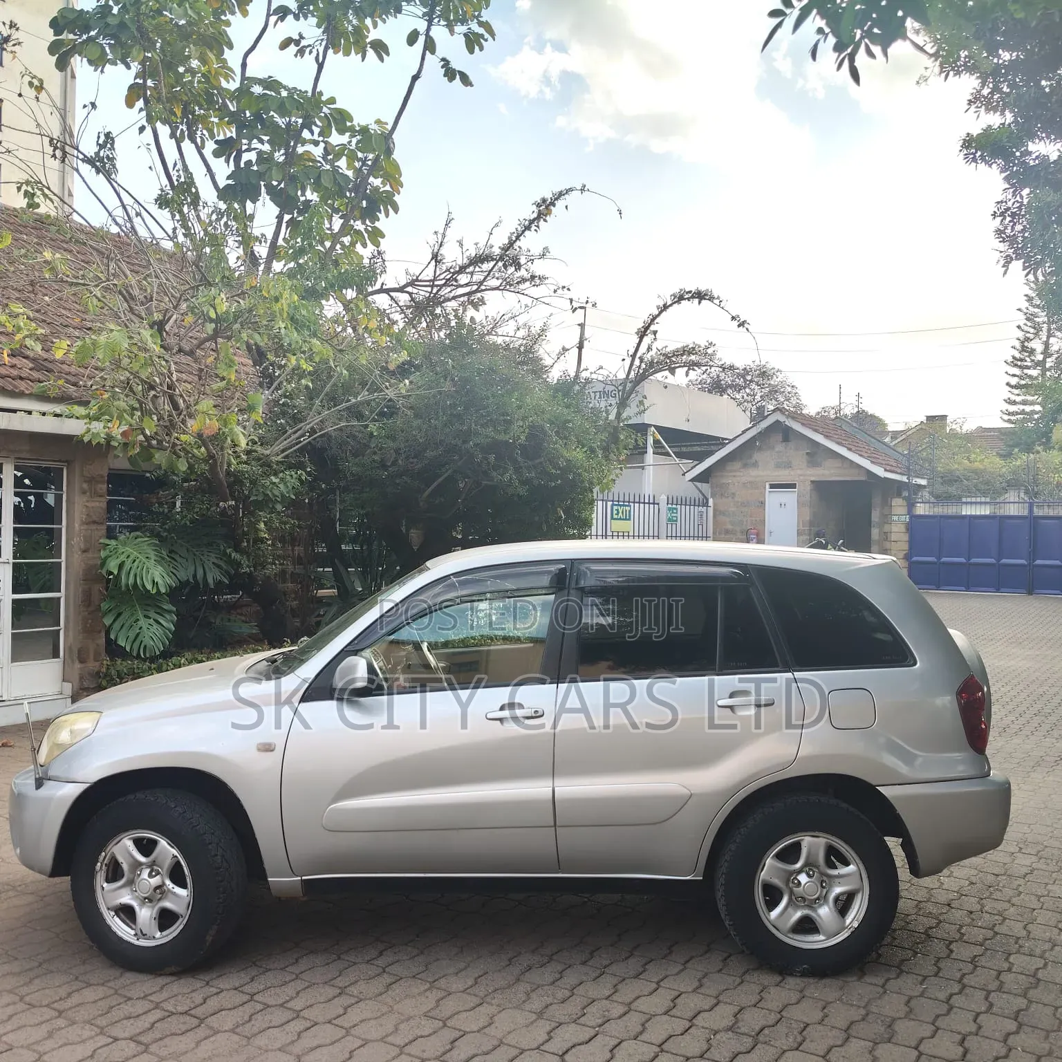 Toyota RAV4 2004 Silver