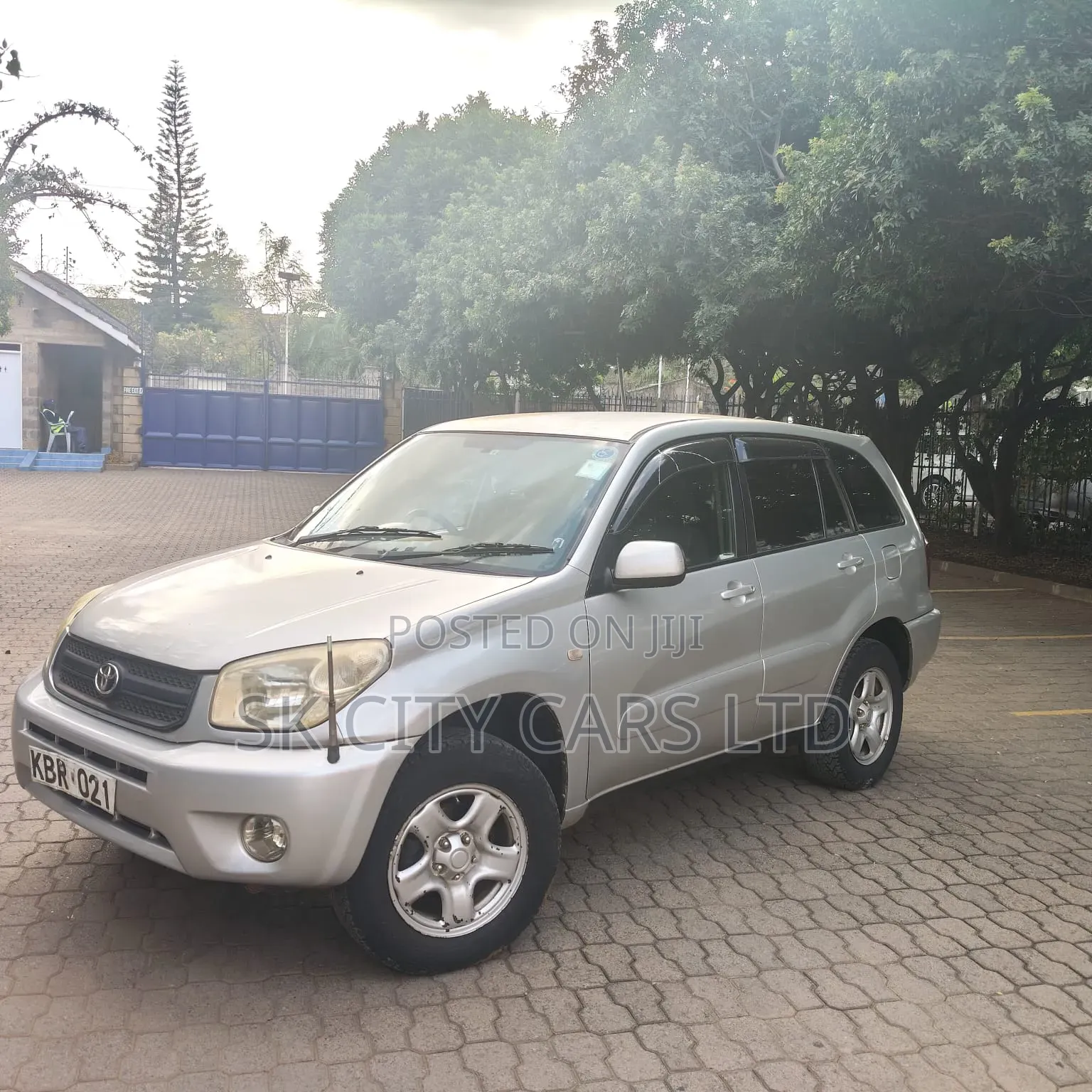 Toyota RAV4 2004 Silver