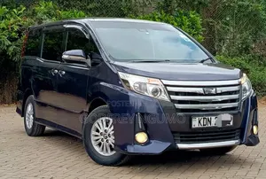 Toyota Noah 2.0 AWD (8 Seater) 2017 Blue