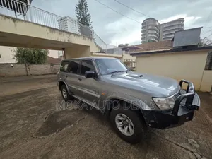 Nissan Patrol 2003 Gray