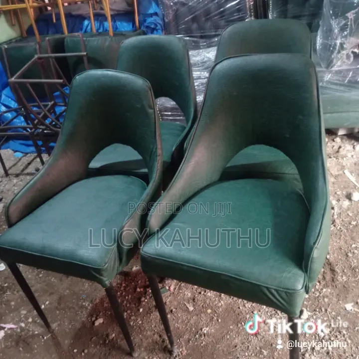 Comfortable Lounge Seat