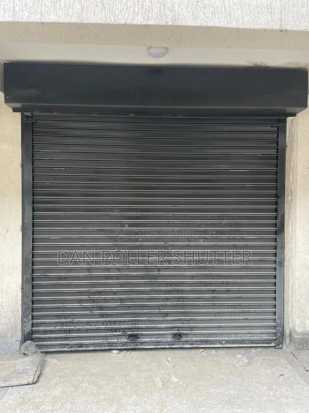 Title: Automatic Roller Shutter Installation
Description: - thumbnail 3