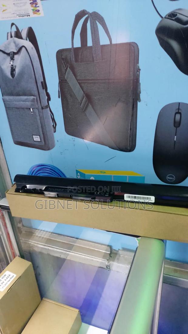 HP HS04 Laptop Battery Replacement - thumbnail 3