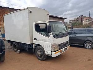 Mitsubishi Canter KBQ