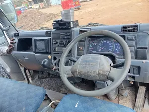 Mitsubishi Canter KBQ