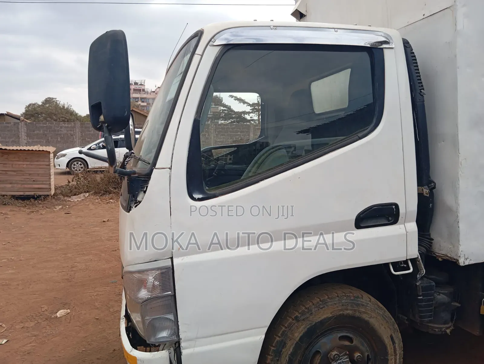 Mitsubishi Canter KBQ